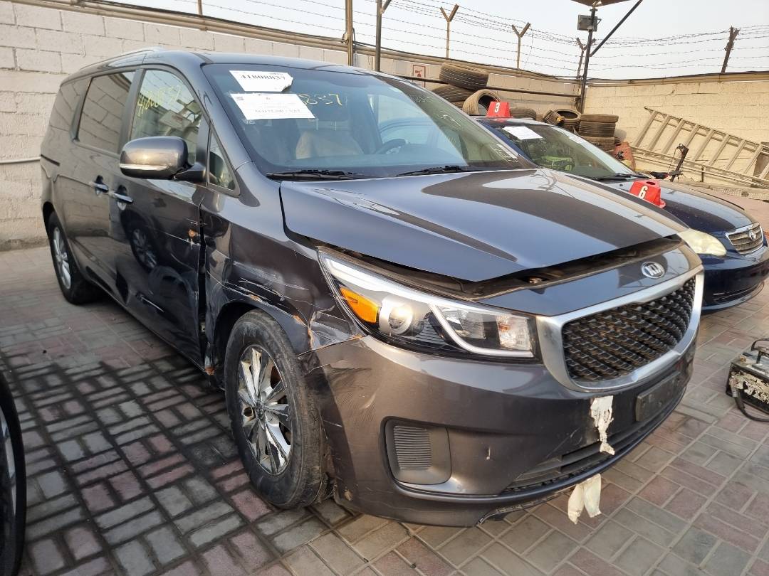 2016 KIA SEDONA — 167493 Miles — Lot 215487 — Ind. 12 - Marhaba Auctions Used Cars - Image 3