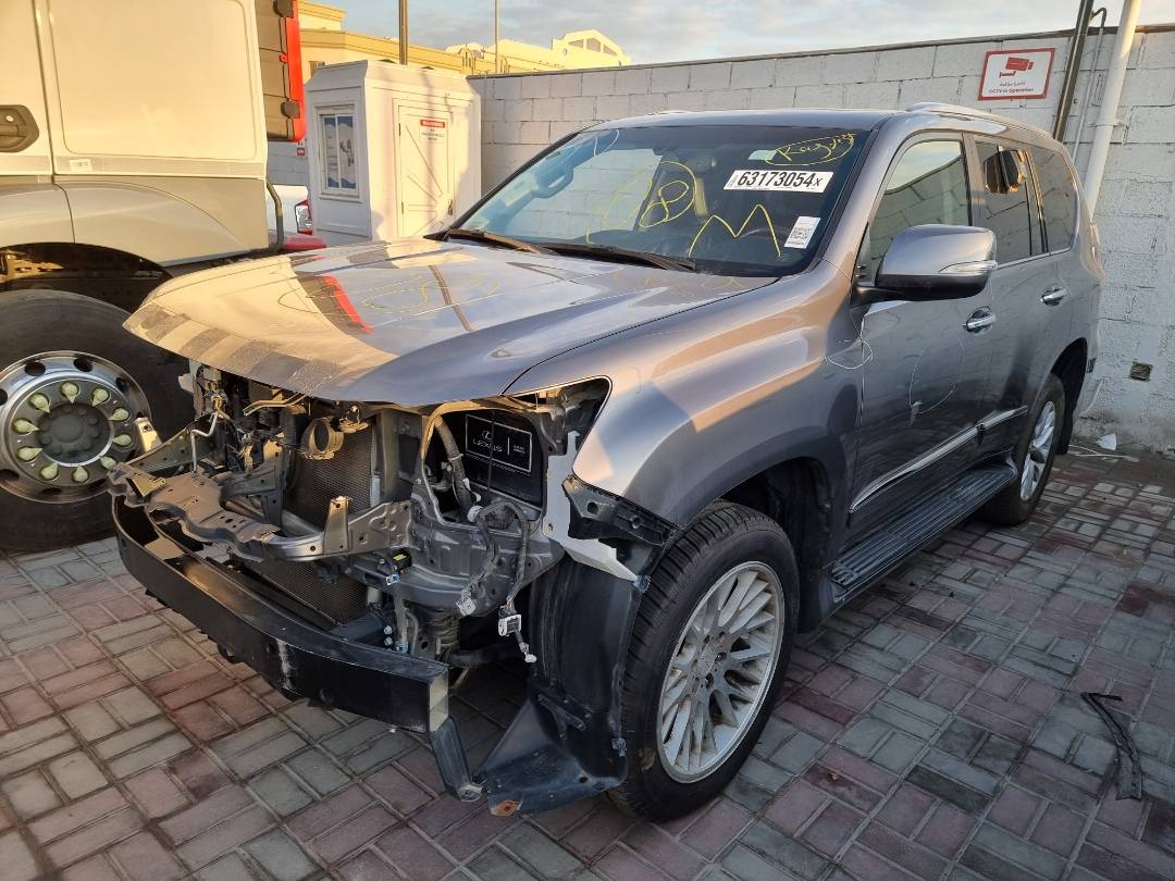 2018 LEXUS GX 460 — 61806 Miles — Lot 215487 — Souq - Marhaba Auctions Used Cars - Image 3