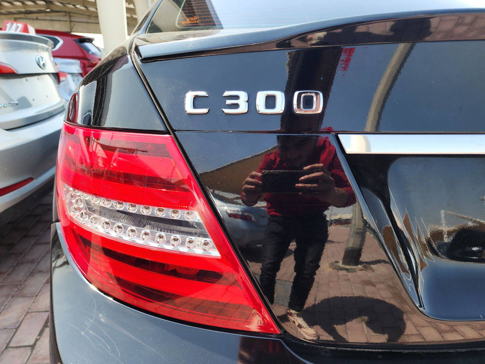 2013 MERCEDES BENZ C300 — 106085 Miles — Lot 74524793 - Marhaba Auctions Used Cars - Image 11