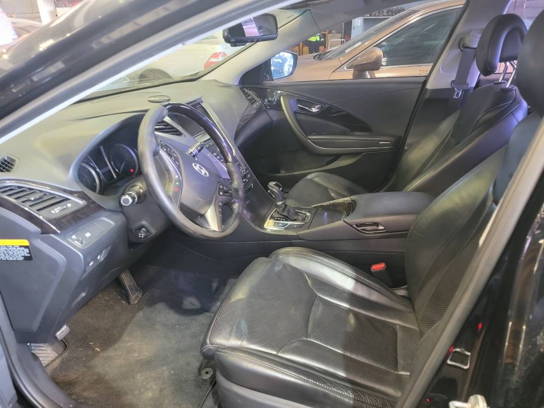 2013 HYUNDAI GRANDEUR — 62560 KM — Lot 269583 — Main - Marhaba Auctions Used Cars - Image 8
