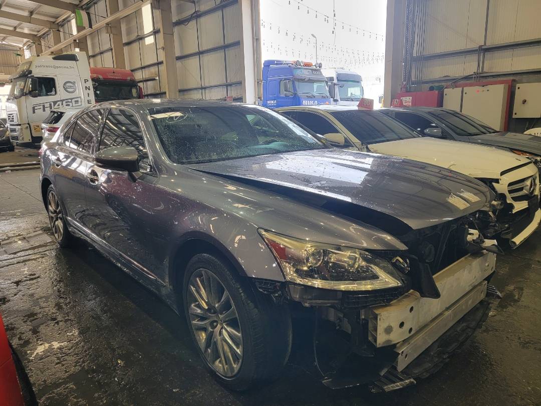 2015 LEXUS LS 460 — 184837 Miles — Lot F5135743 — Main - Marhaba Auctions Used Cars - Image 5