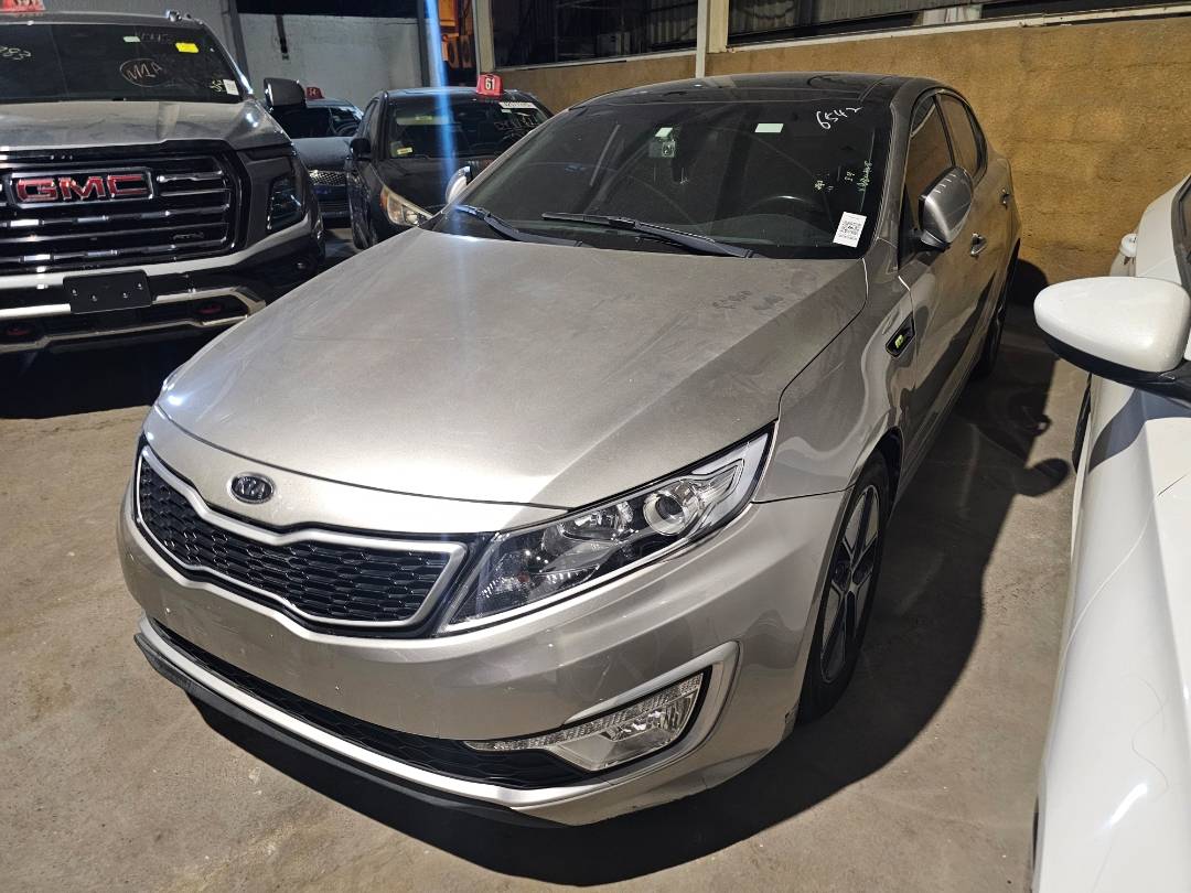 2013 KIA K5 — 231725 KM — Lot 016341 — Main - Marhaba Auctions Used Cars - Image 3
