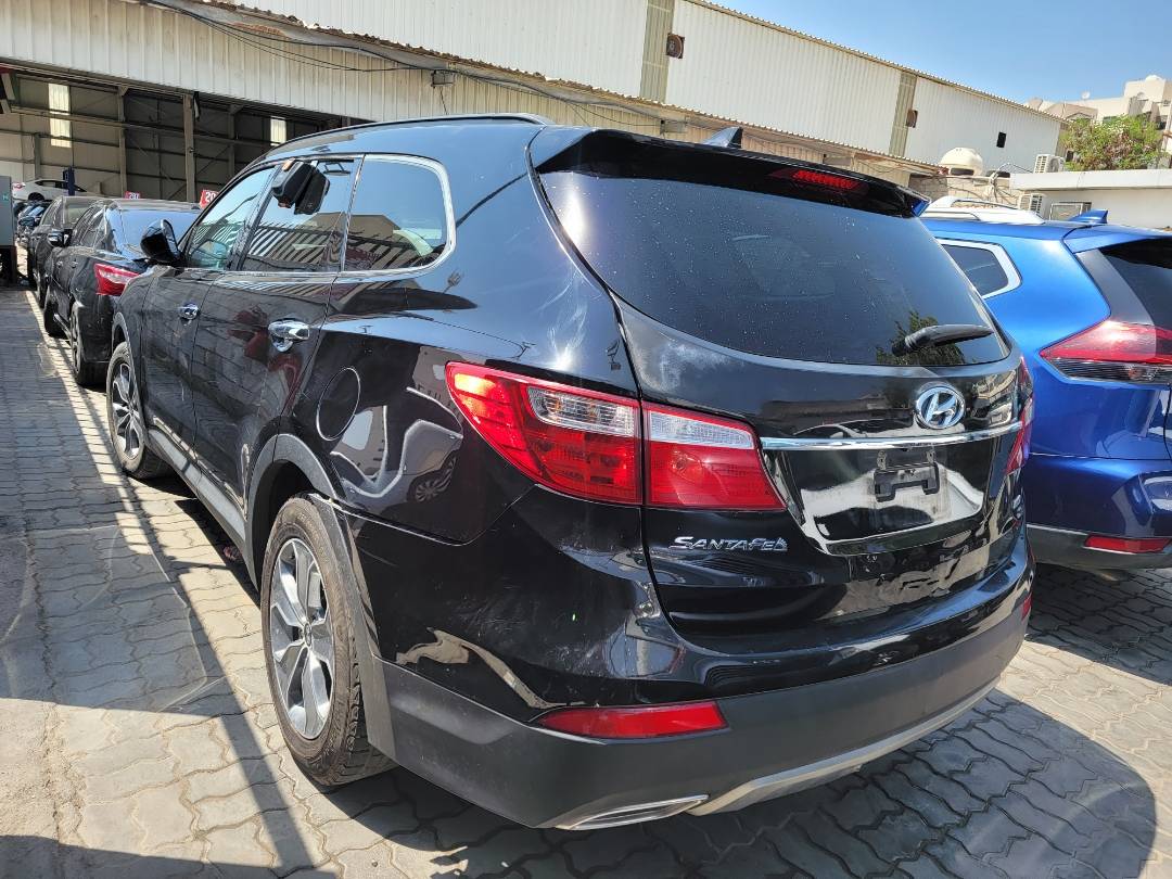 2016 HYUNDAI SANTA FE — 167919 Miles — Lot 58135 — Main - Marhaba Auctions Used Cars - Image 4