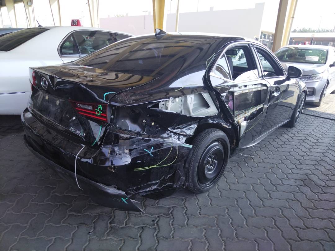 2016 LEXUS IS-350 — 104401 Miles — Lot G5024294 - Marhaba Auctions Used Cars - Image 5