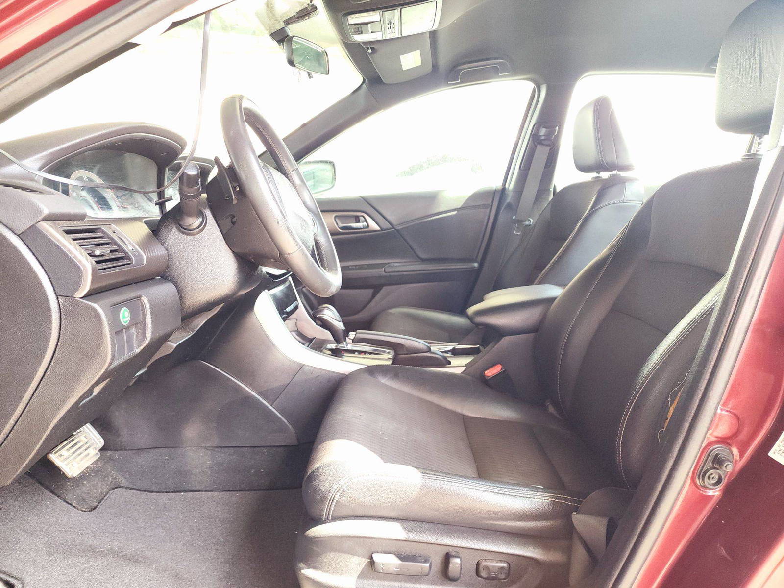 2016 HONDA ACCORD — 168416 Miles — Lot GA040884 — Souq - Marhaba Auctions Used Cars - Image 8