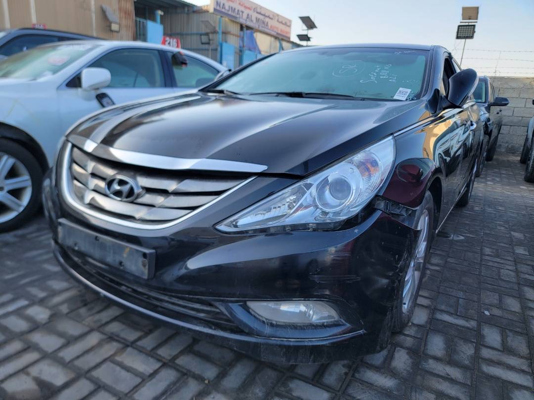 2010 HYUNDAI SONATA — 81422 KM — Lot A136574 — Main - Marhaba Auctions Used Cars - Image 5