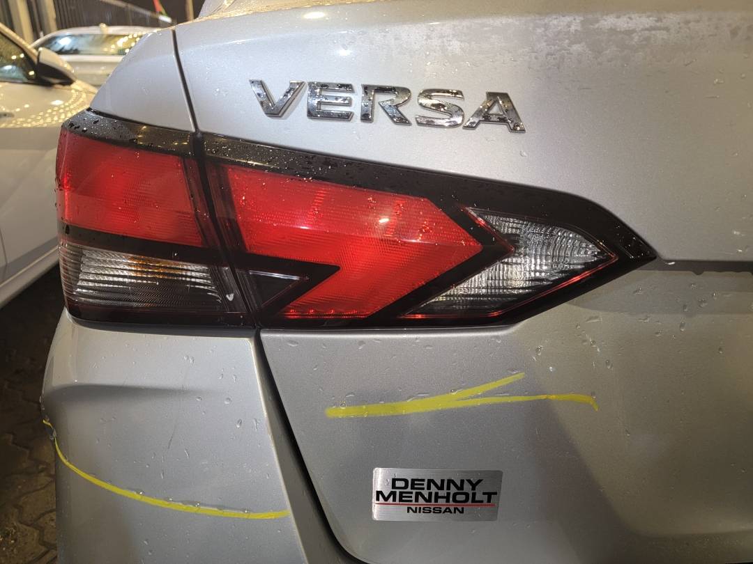 2021 NISSAN VERSA — 47015 Miles — Lot 37226174 - Marhaba Auctions Used Cars - Image 8