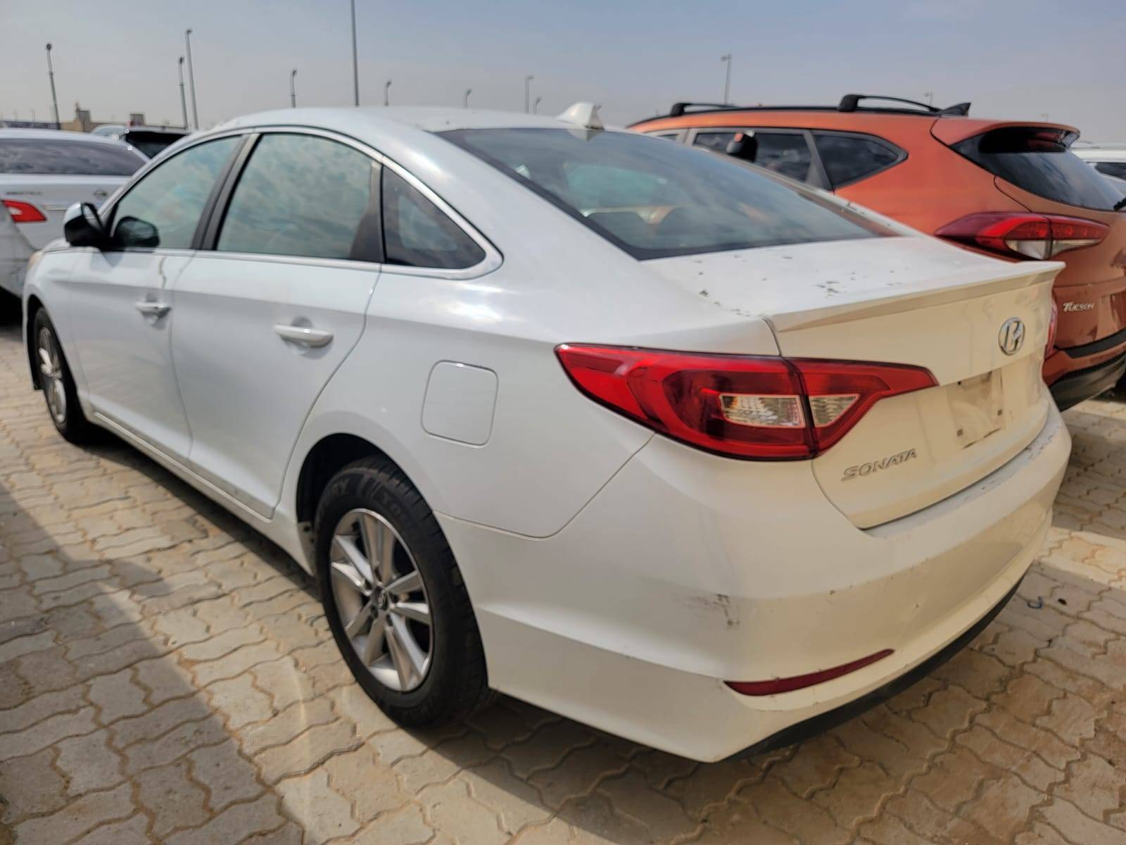 HYUNDAI SONATA 2016 - Marhaba Auction Used Cars - Image 4
