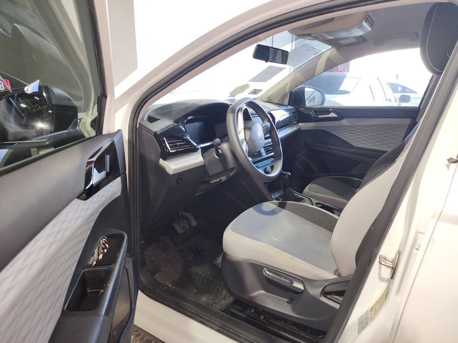 VOLKSWAGEN TAOS S 2022 - Marhaba Auction Used Cars - Image 8