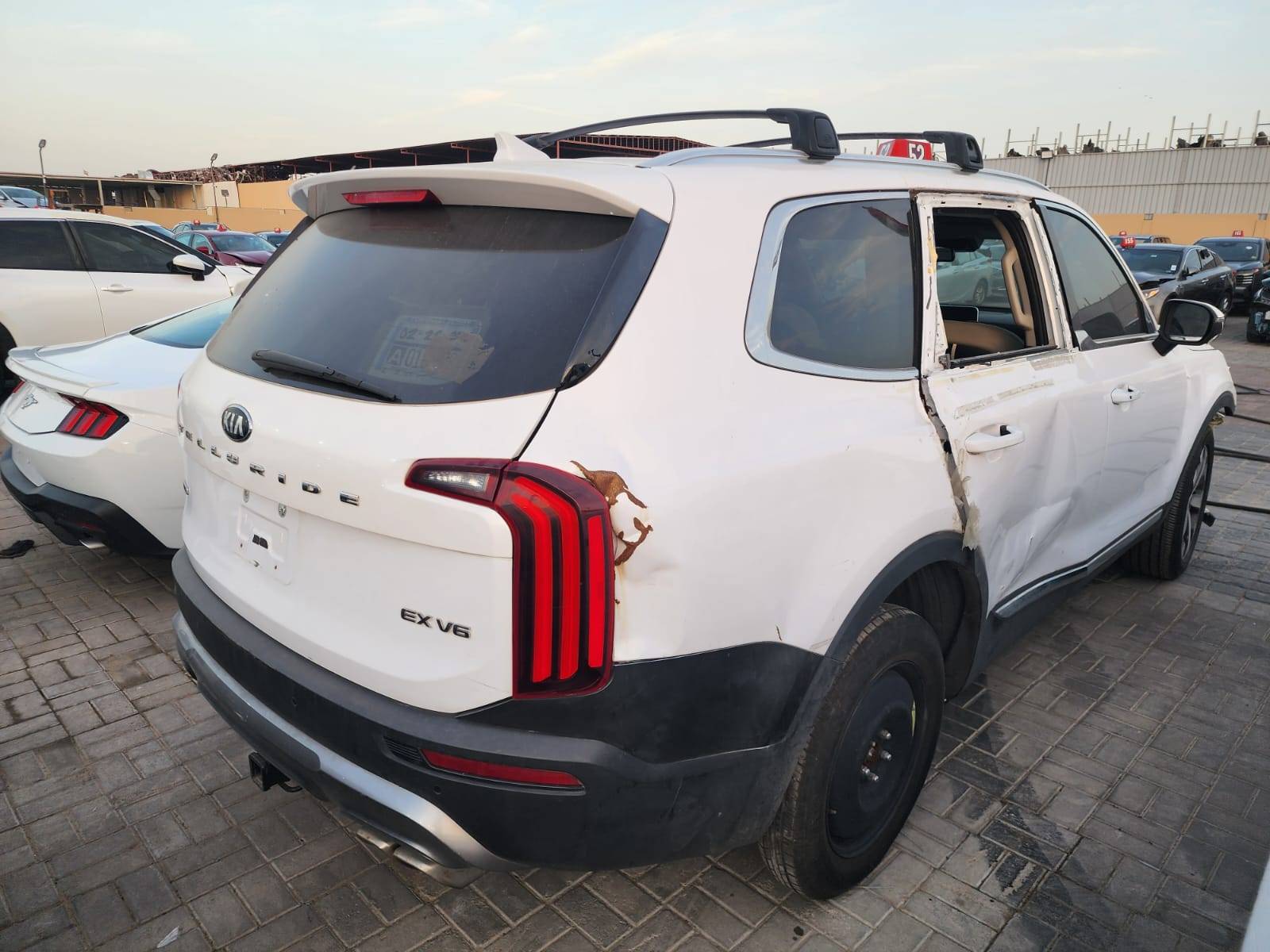 KIA TELLURIDE 2021 - Marhaba Auction Used Cars - Image 4