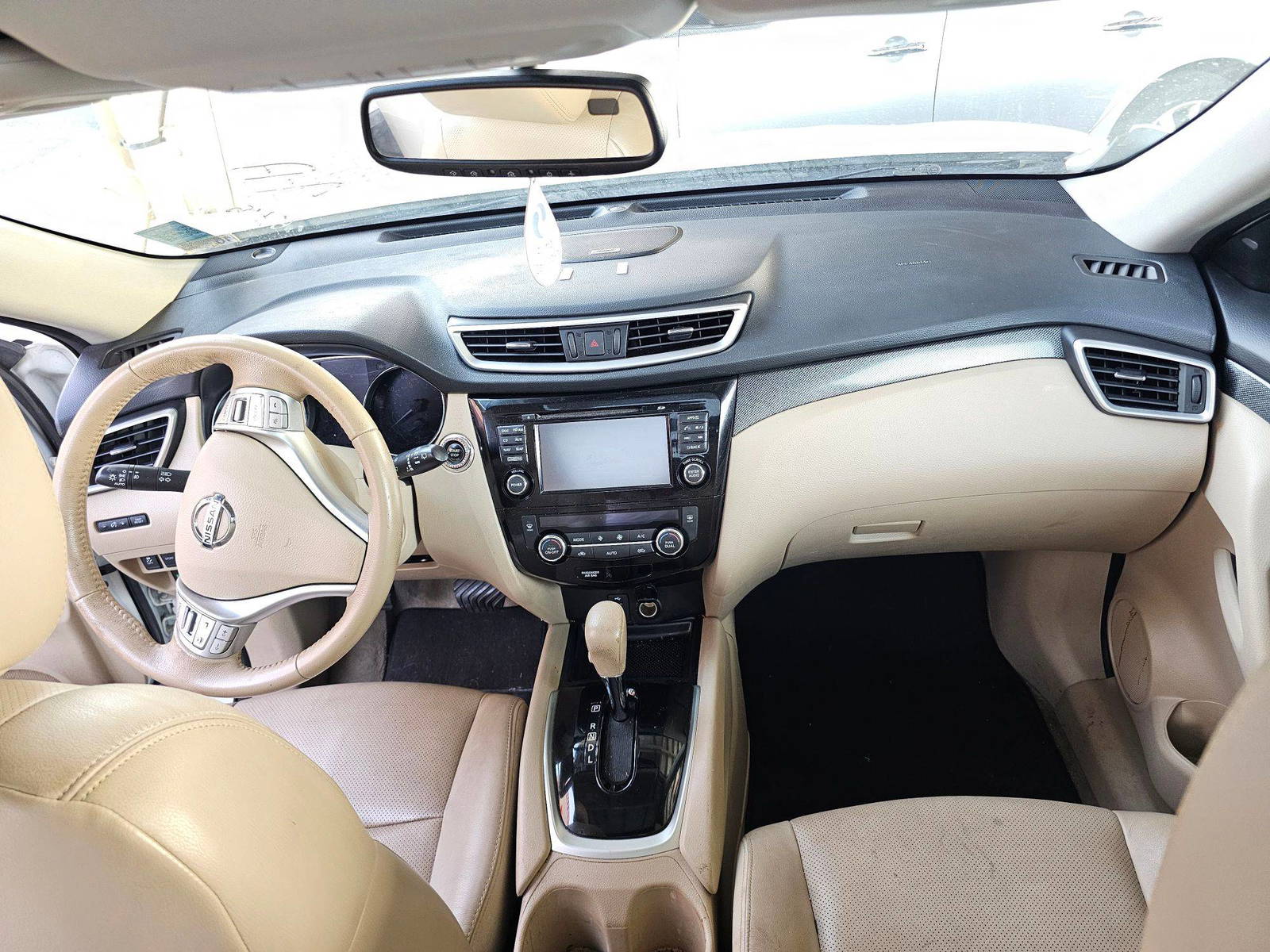 2015 NISSAN ROGUE — 114936 Miles — Lot 42797725 — Souq - Marhaba Auctions Used Cars - Image 7