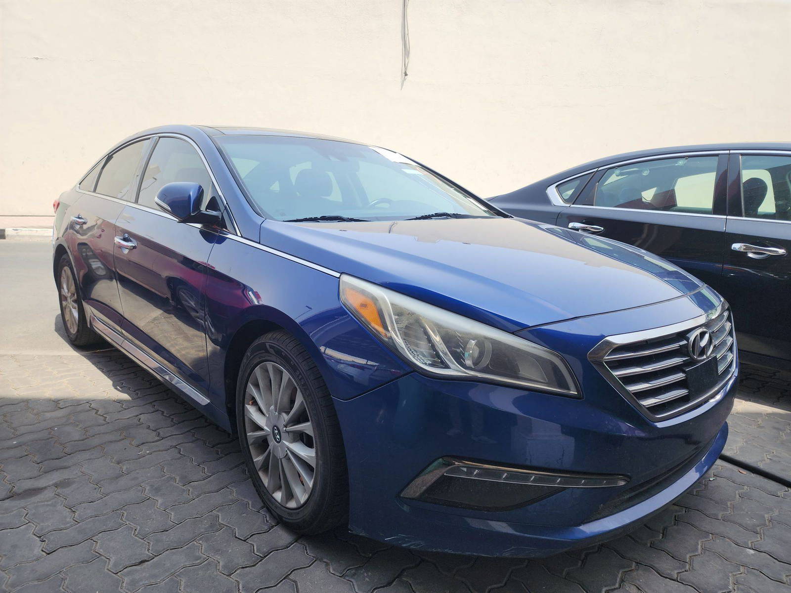 2015 HYUNDAI SONATA — 136593 Miles — Lot 64065 — Souq - Marhaba Auctions Used Cars - Image 4