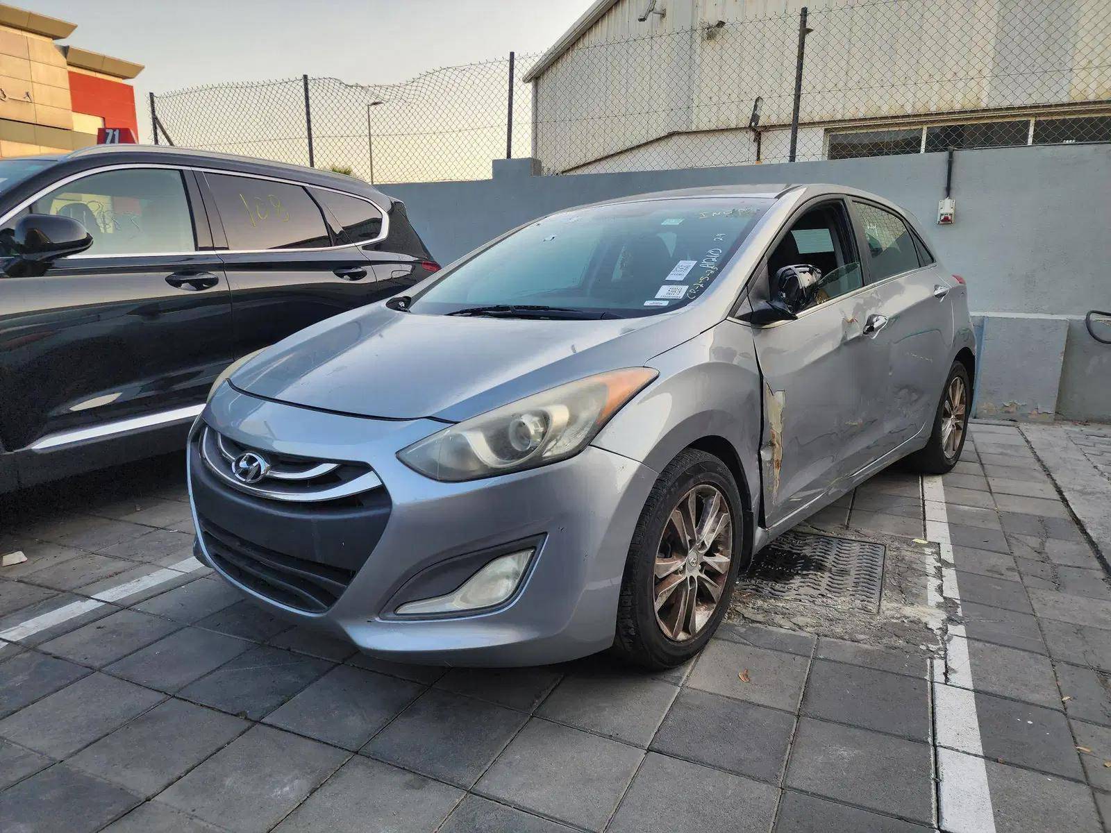HYUNDAI ELANTRA GT 2013 - Marhaba Auction Used Cars - Image 4