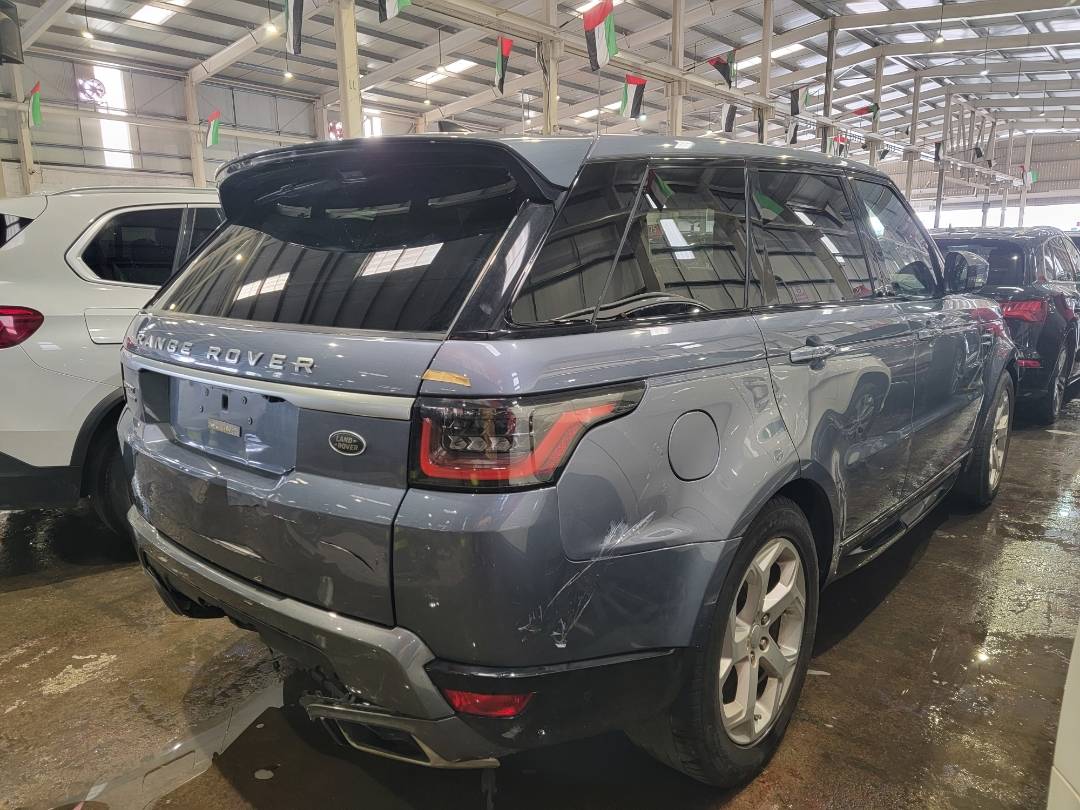2018 LAND ROVER RANGE ROVER SPORT — 77595 Miles — Lot 39139075 — Main - Marhaba Auctions Used Cars - Image 3