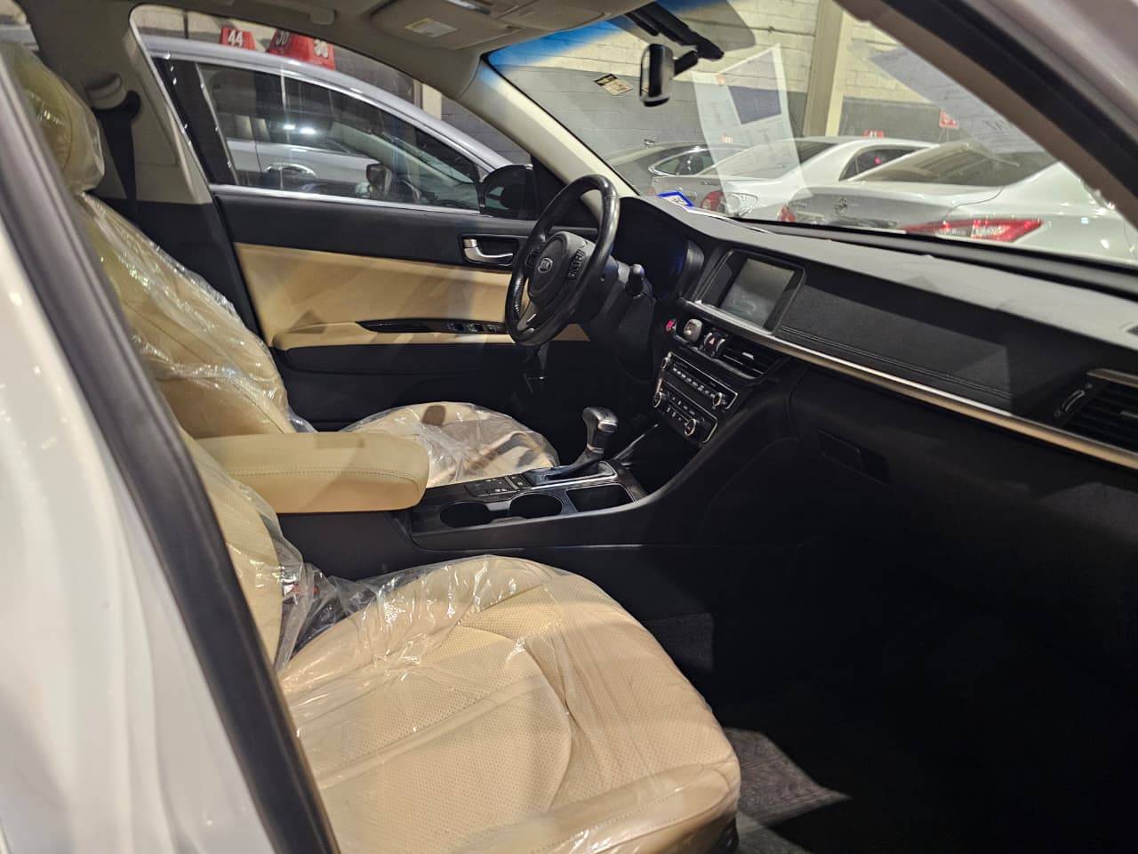 2016 KIA OPTIMA — 147070 Miles — Lot GG103044 — Main - Marhaba Auctions Used Cars - Image 9