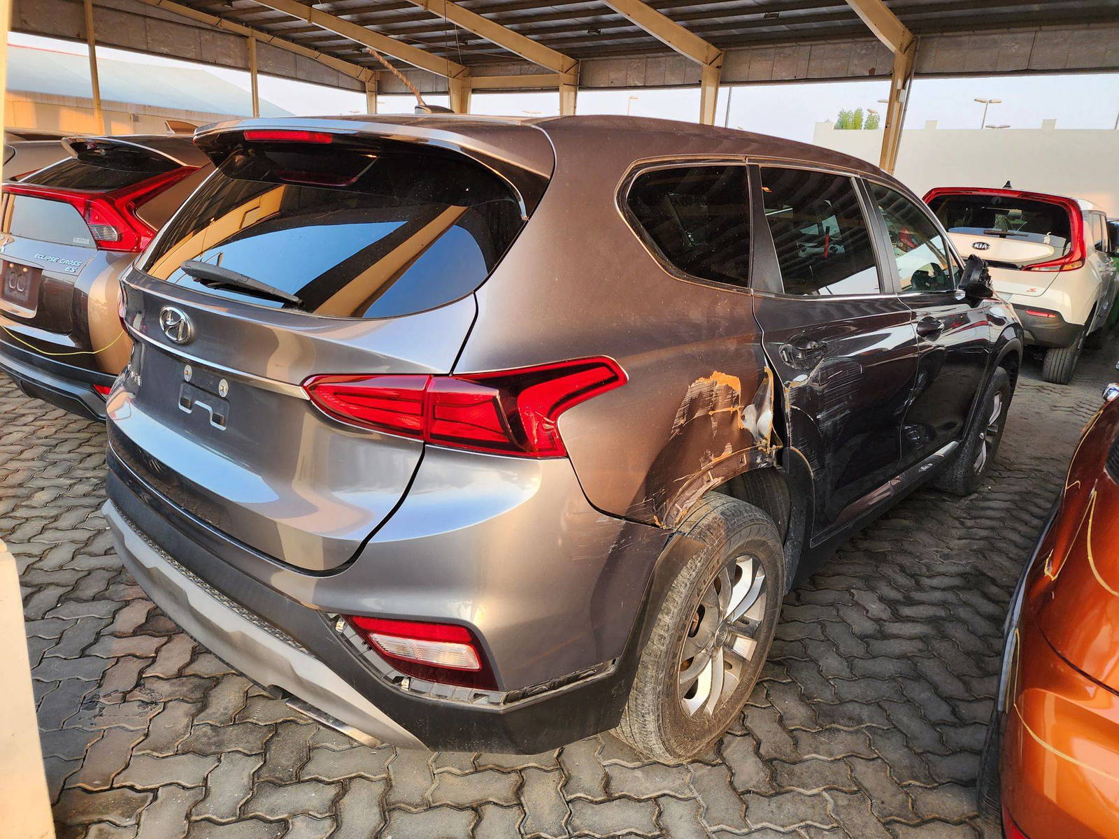 2019 HYUNDAI SANTA FE — 102951 Miles — Lot 37550170 - Marhaba Auctions Used Cars - Image 4