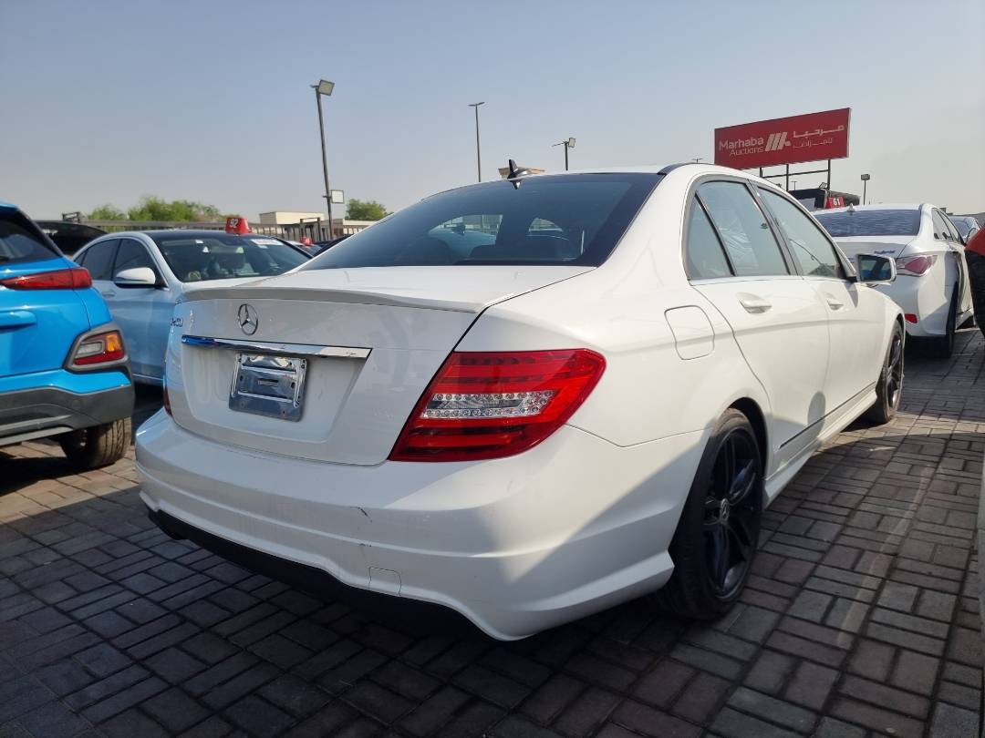 2014 MERCEDES BENZ C-250 — 98163 Miles — Lot 2104587 — Ind. 12 - Marhaba Auctions Used Cars - Image 3
