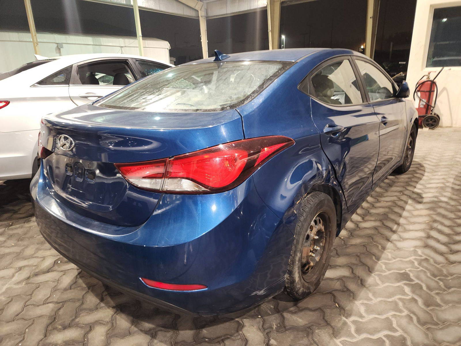 2016 HYUNDAI ELANTRA — 134137 Miles — Lot 76870143 - Marhaba Auctions Used Cars - Image 4