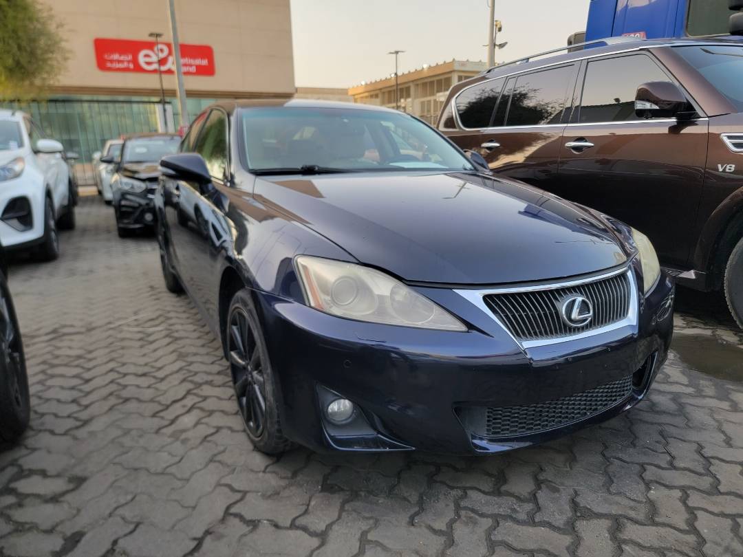2010 LEXUS IS 250 — 230449 Miles — Lot 5042962 — Main - Marhaba Auctions Used Cars - Image 4