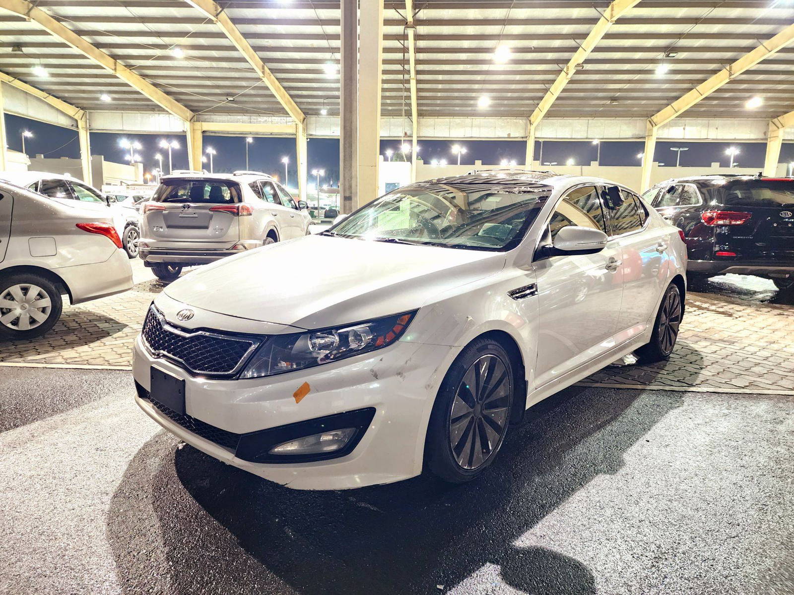 2011 KIA OPTIMA — 227866 KM — Lot 65B5098864 — Souq - Marhaba Auctions Used Cars - Image 5
