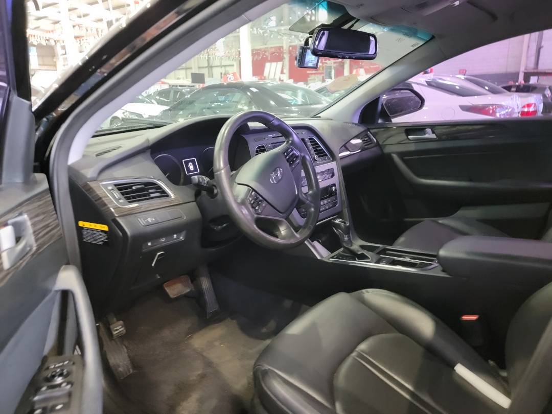 2015 HYUNDAI SONATA — 187089 KM — Lot 086065 — Main - Marhaba Auctions Used Cars - Image 6