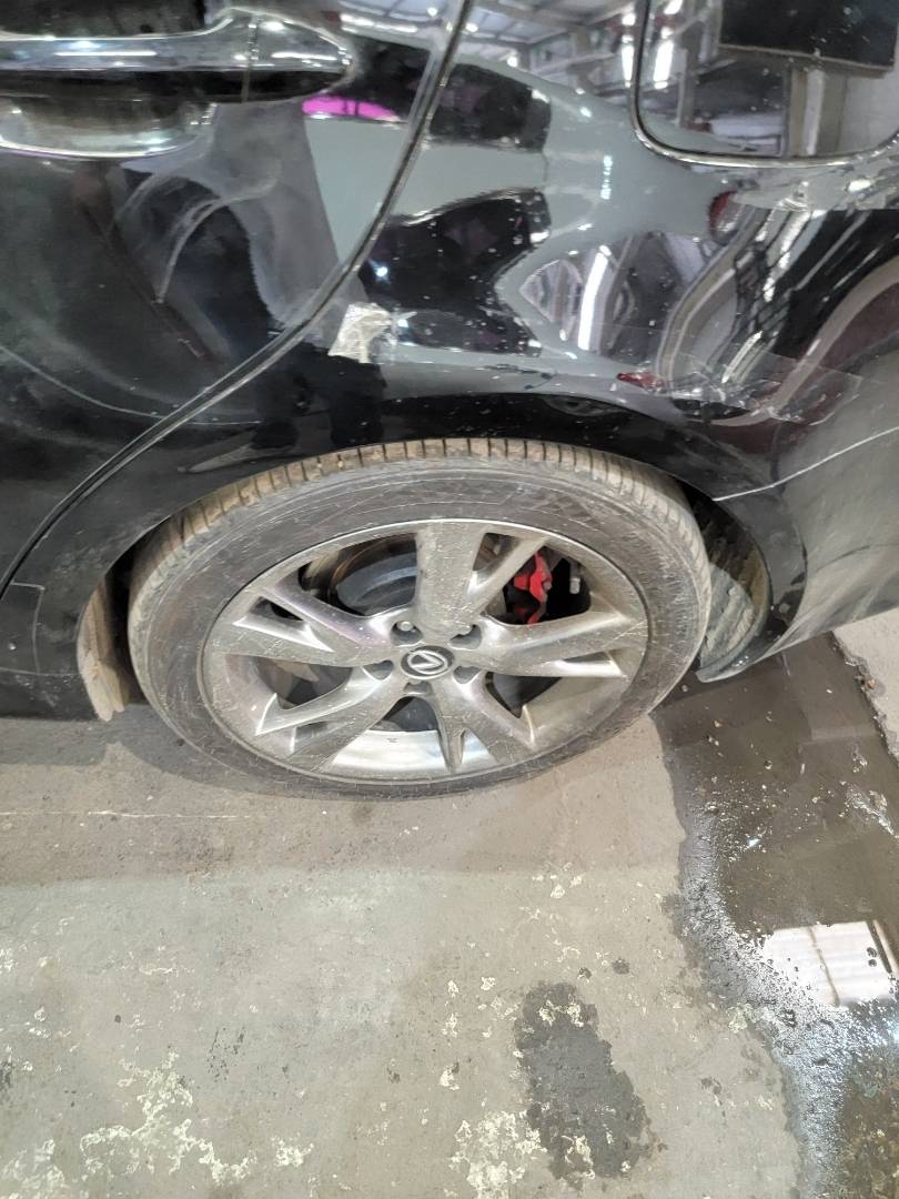 2008 LEXUS IS 250 — 215720 KM — Lot 072019 — Main - Marhaba Auctions Used Cars - Image 9