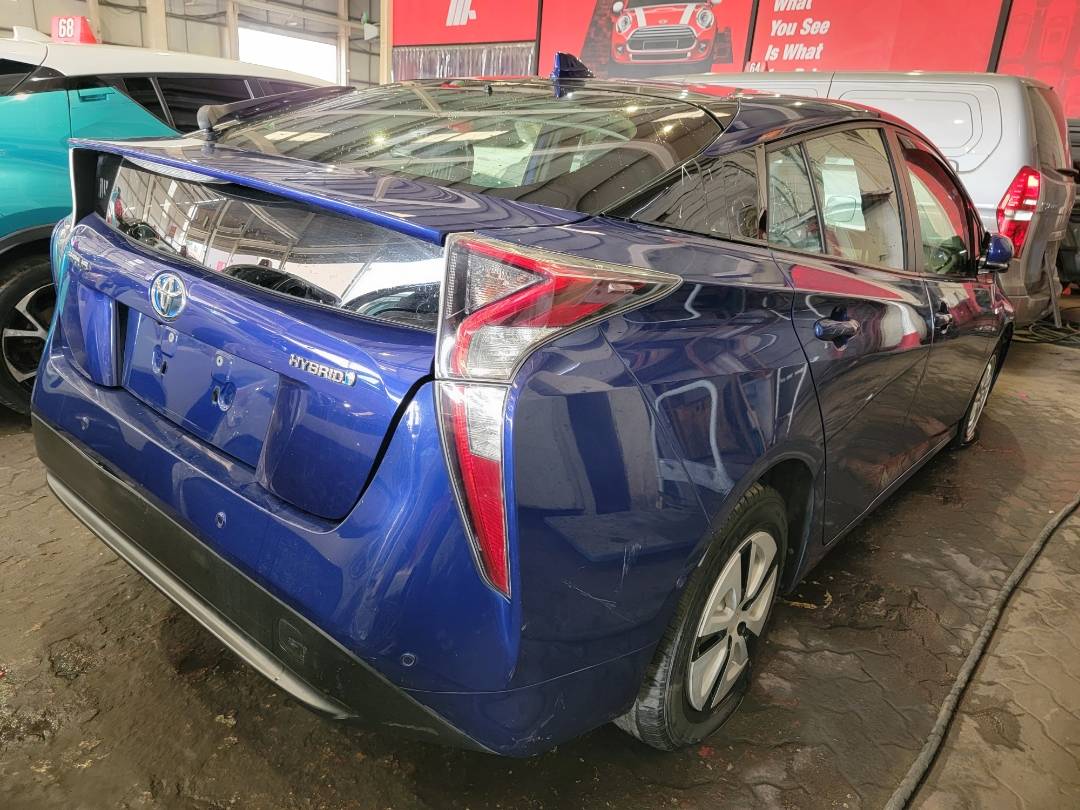 2018 TOYOTA PRIUS — 148655 Miles — Lot 057588 — Main - Marhaba Auctions Used Cars - Image 3