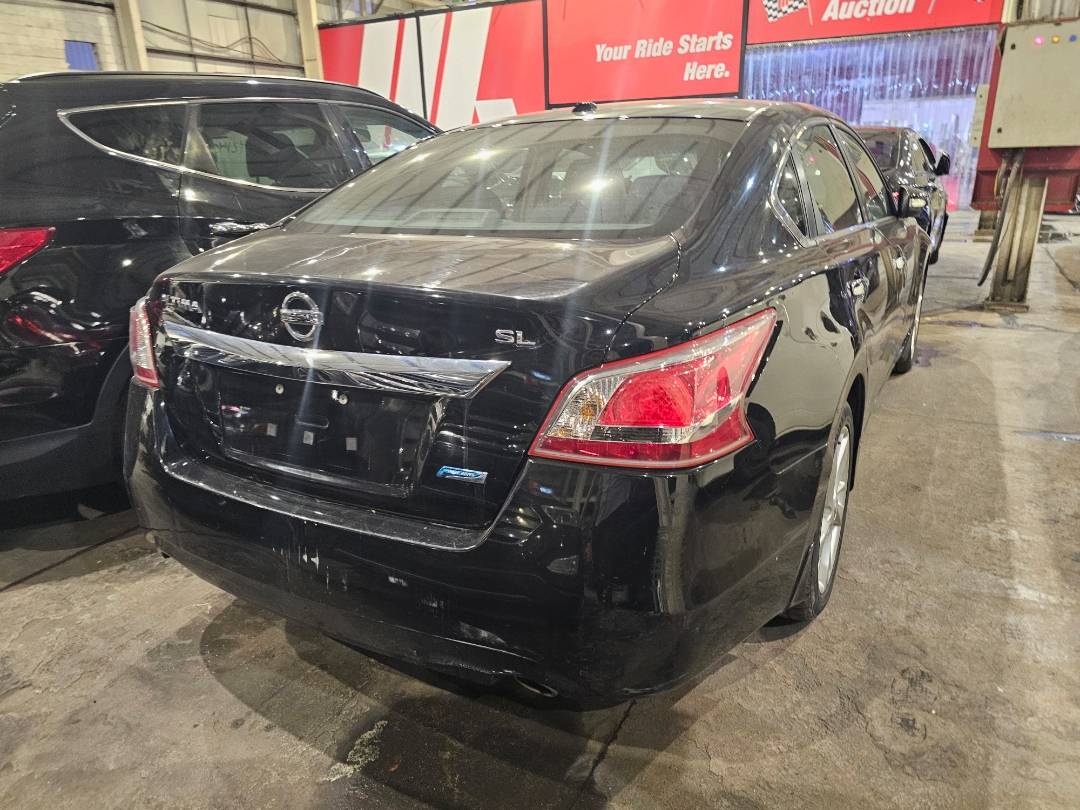 2013 NISSAN ALTIMA — 160763 KM — Lot 57618985 — Main - Marhaba Auctions Used Cars - Image 3