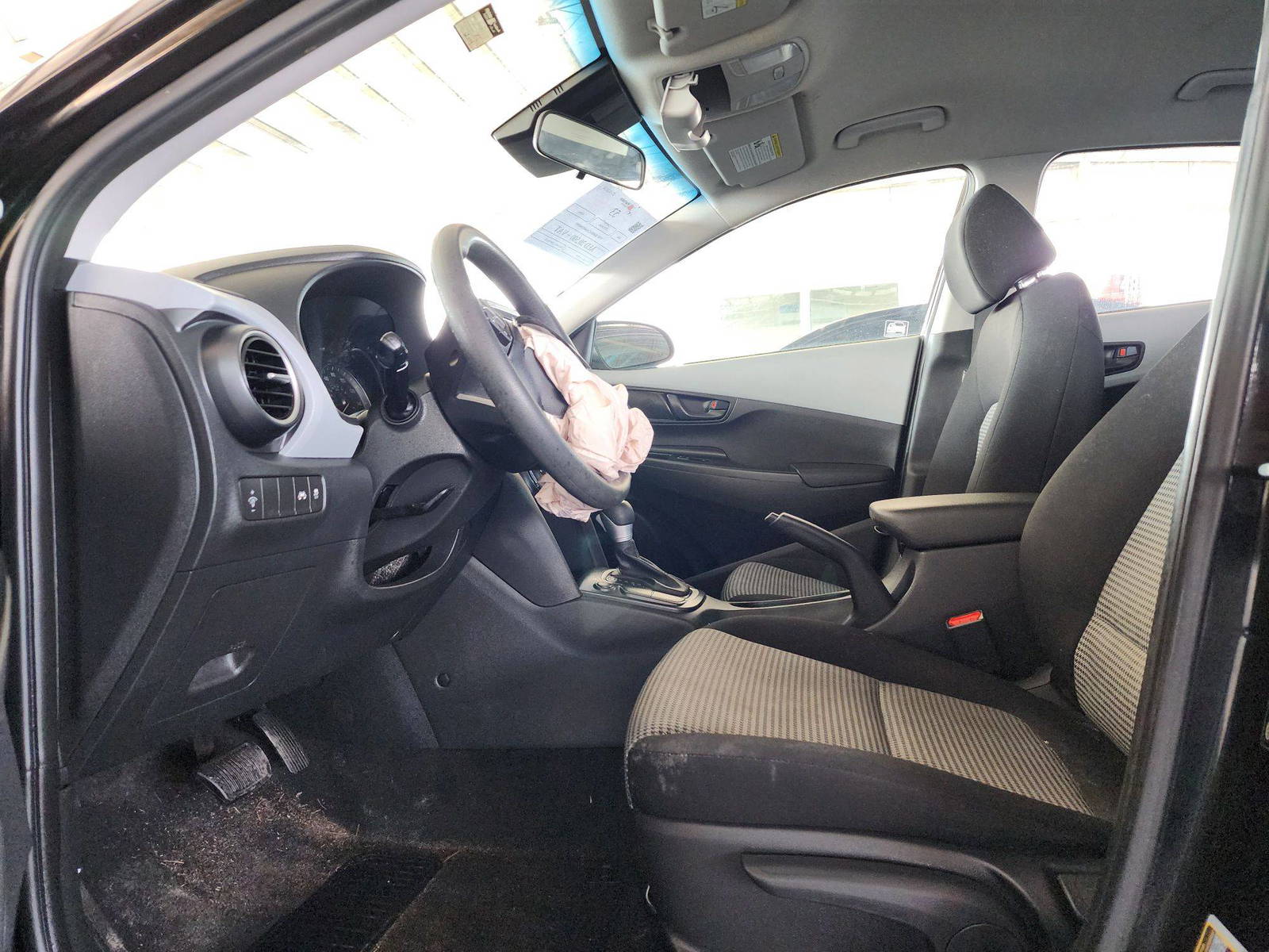 2021 HYUNDAI KONA — 62049 Miles — Lot 4MU640995 — Souq - Marhaba Auctions Used Cars - Image 8