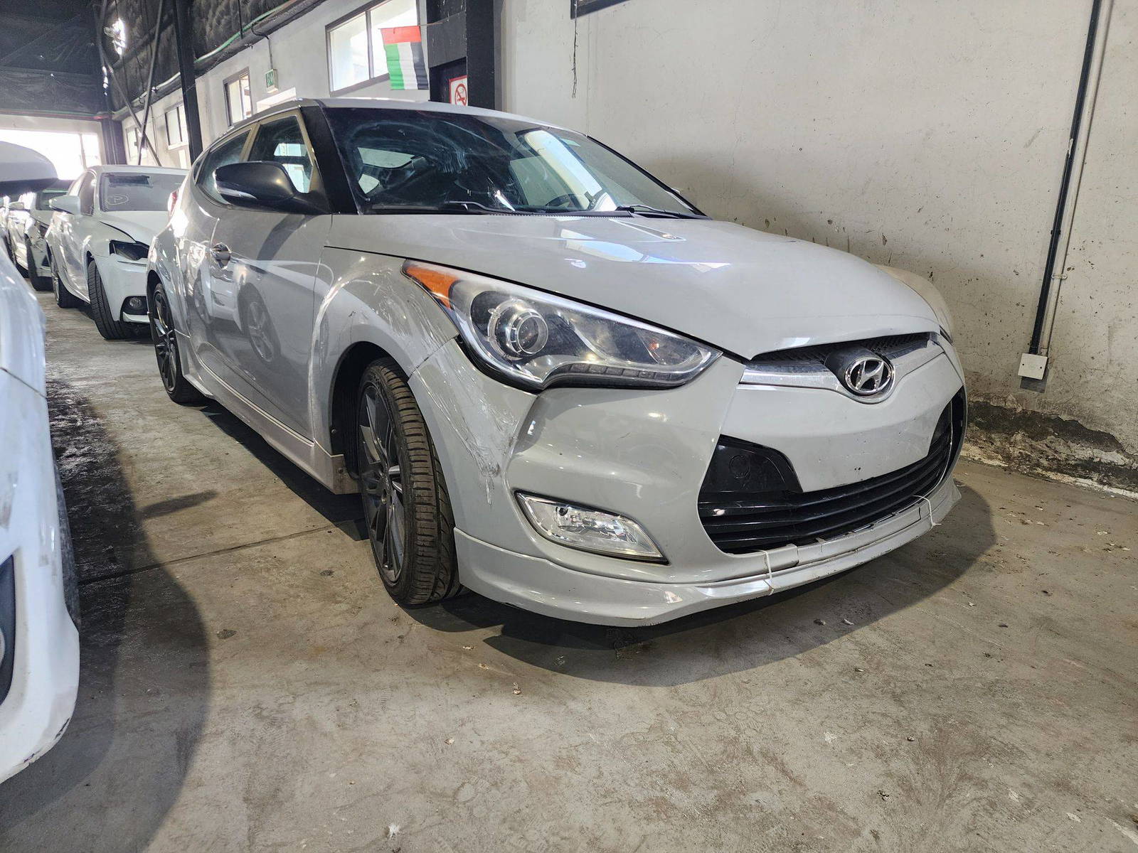 2013 HYUNDAI VELOSTER — 137857 Miles — Lot 80698085 — Al Quoz - Marhaba Auctions Used Cars - Image 3