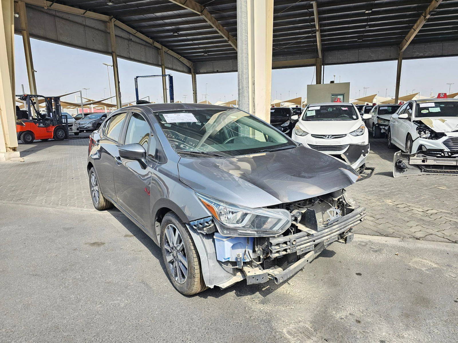 2020 NISSAN VERSA — 77081 Miles — Lot LL841387 — Souq - Marhaba Auctions Used Cars - Image 5