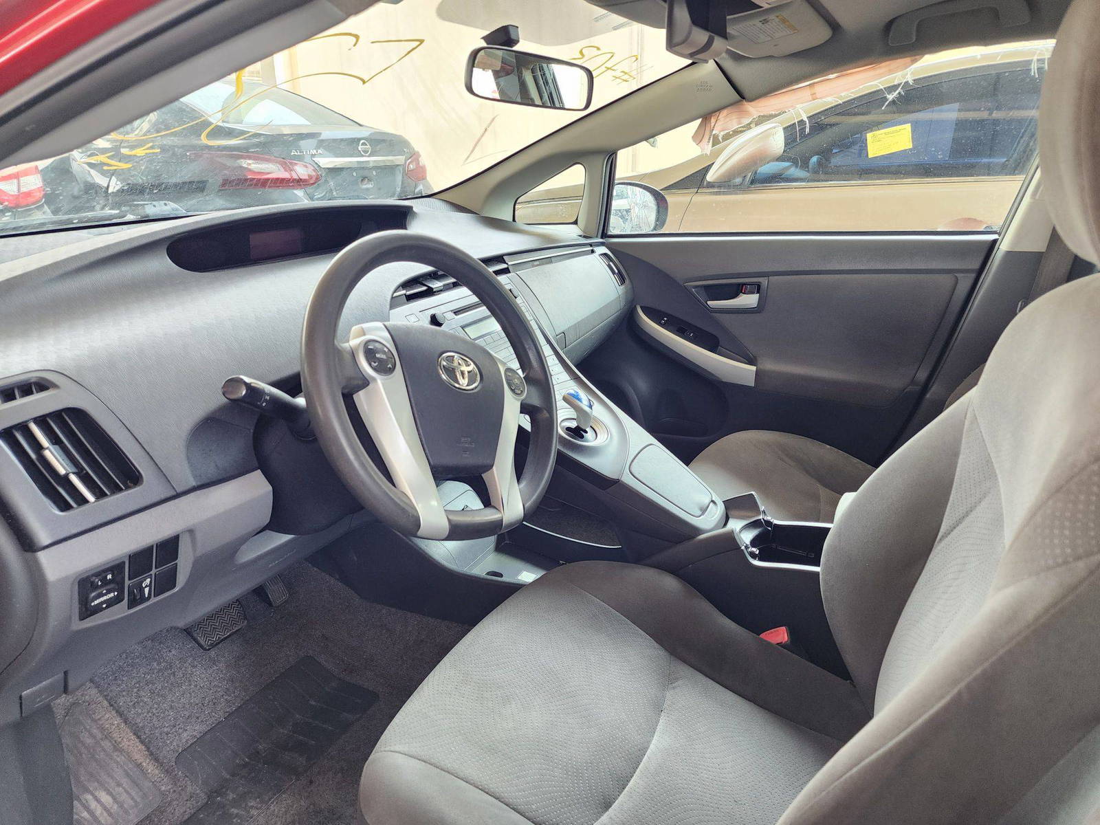 2010 TOYOTA PRIUS — 155508 Miles — Lot 50449794 — Souq - Marhaba Auctions Used Cars - Image 10