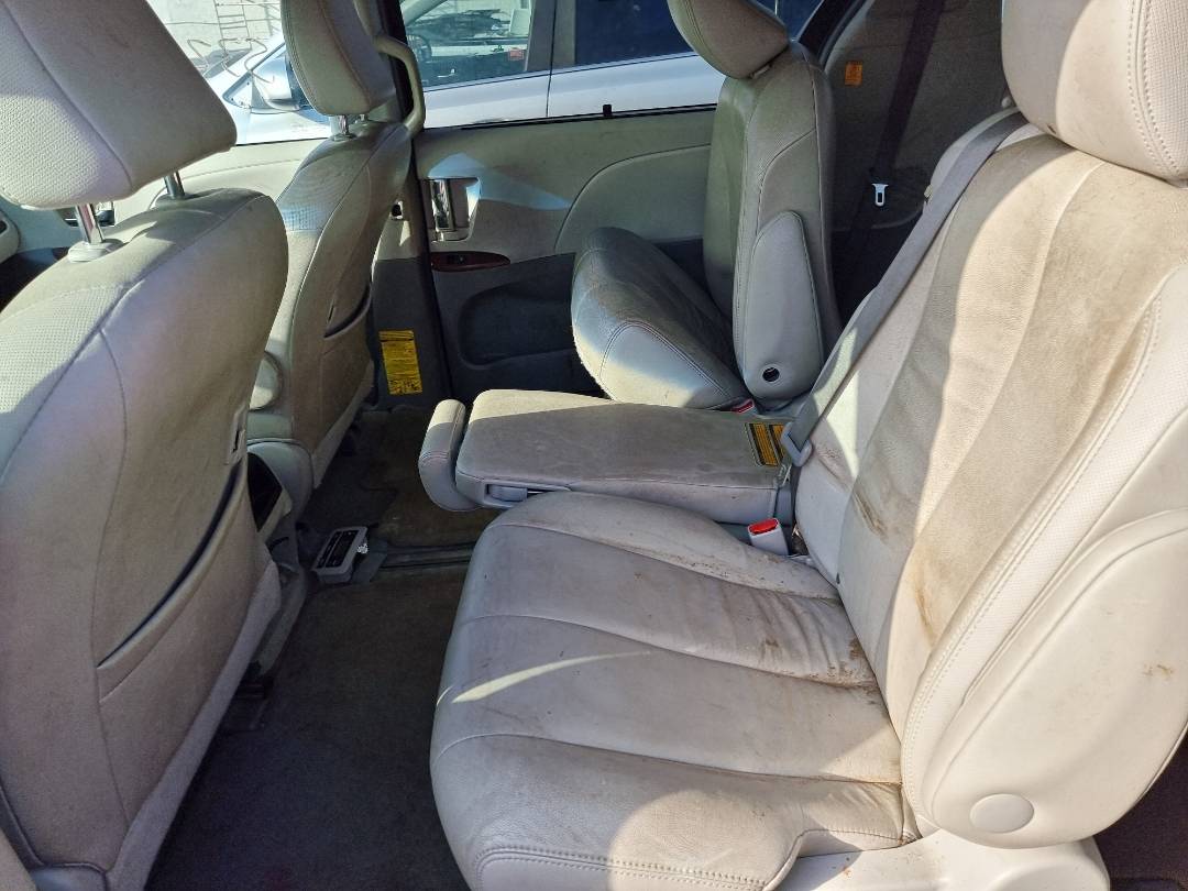 2013 TOYOTA SIENNA — 172254 Miles — Lot 125487 — Ind. 12 - Marhaba Auctions Used Cars - Image 7