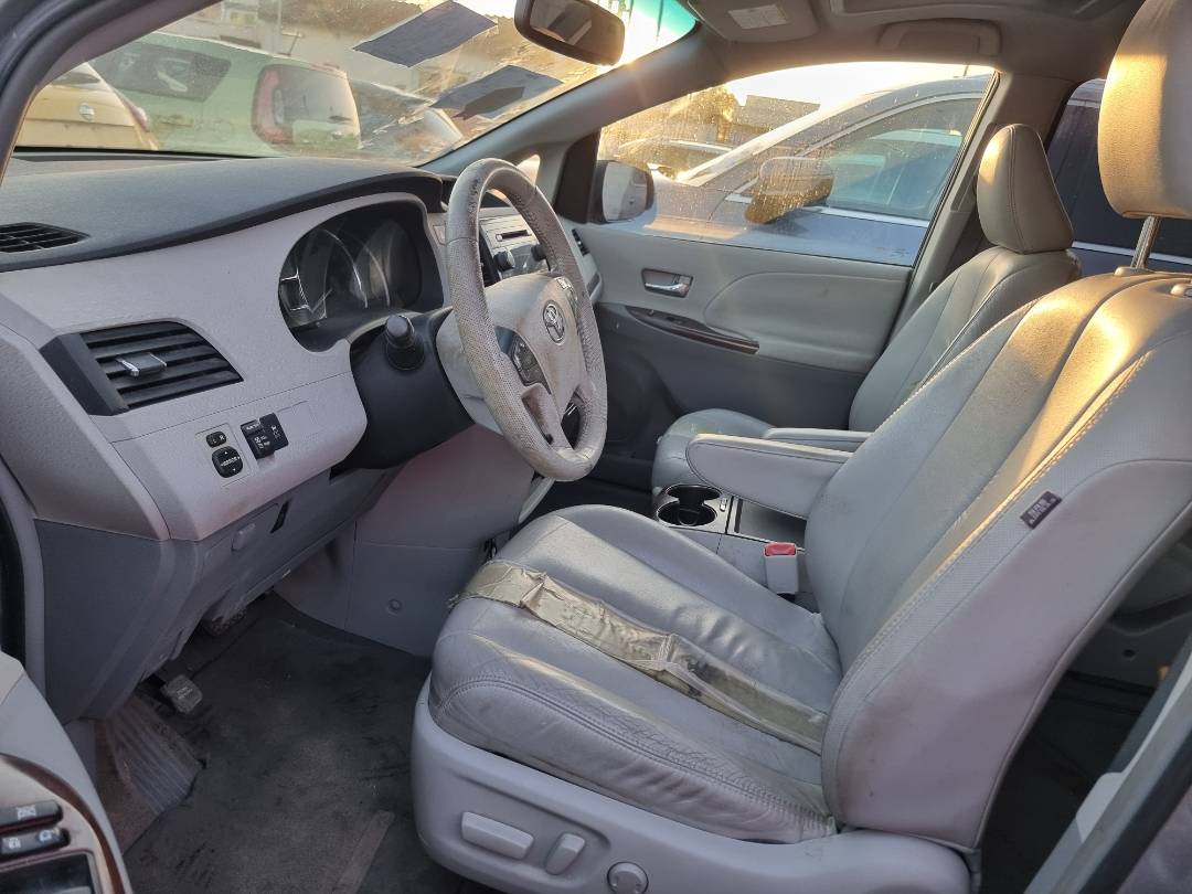 2011 TOYOTA SIENNA — 230913 Miles — Lot 42807201 — Main - Marhaba Auctions Used Cars - Image 19