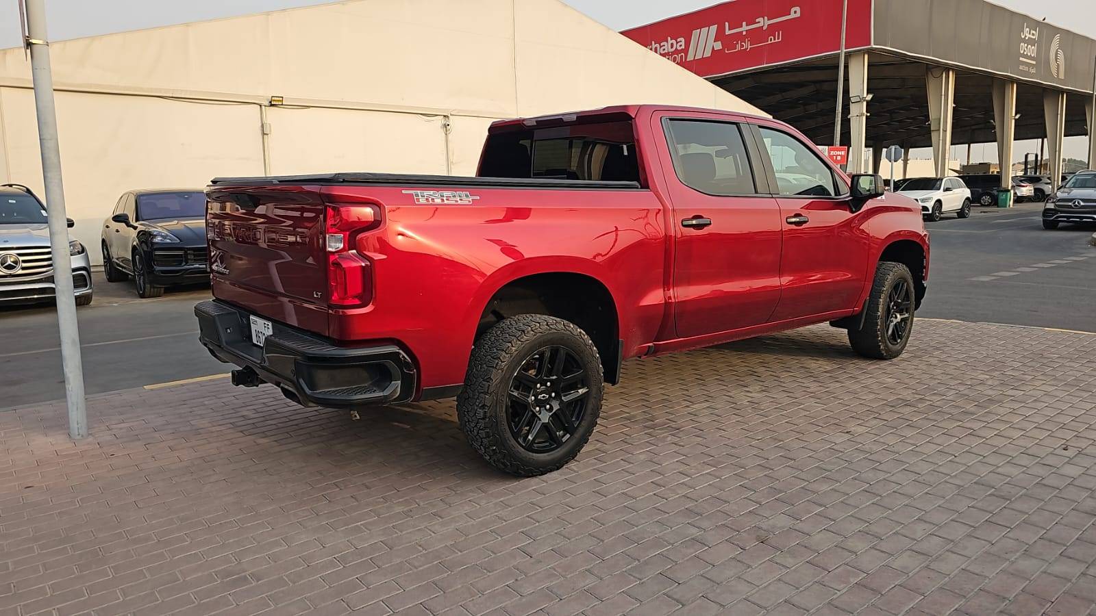 2021 CHEVROLET SILVERADO — 219124 KM — Lot MG211219 — Main - Marhaba Auctions Used Cars - Image 8