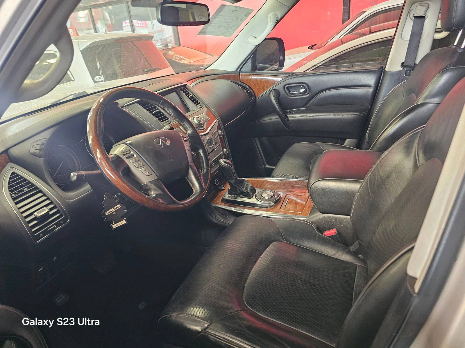 2019 INFINITI QX80 — 159529 Miles — Lot 43341016 — Main - Marhaba Auctions Used Cars - Image 16