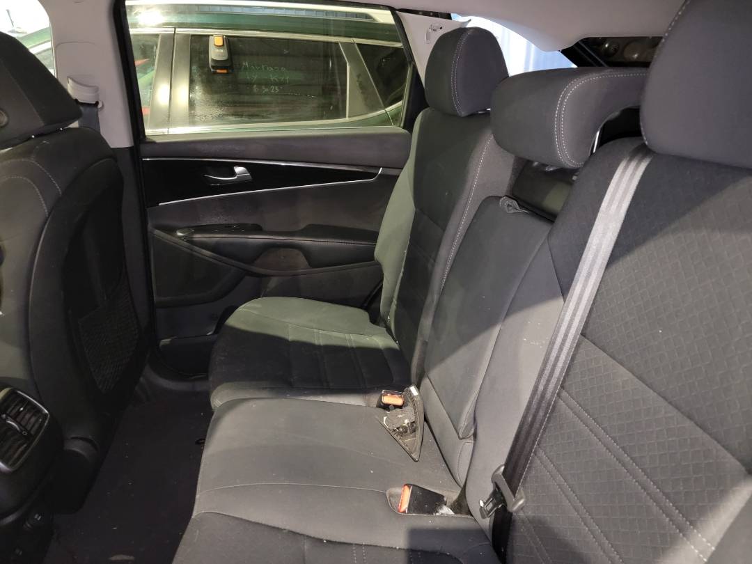 2019 KIA SORENTO — 53913 Miles — Lot 6512123020 - Marhaba Auctions Used Cars - Image 5
