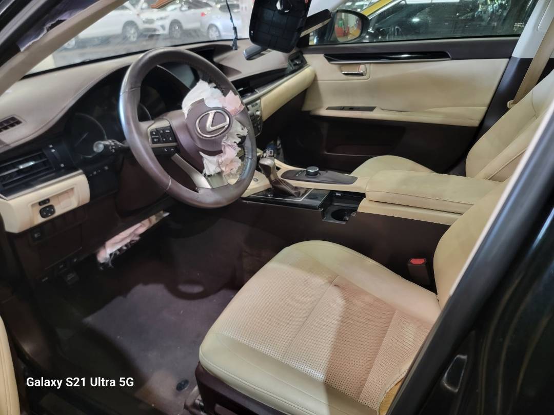 2018 LEXUS ES 350 — 128177 Miles — Lot JU094688 — Main - Marhaba Auctions Used Cars - Image 8