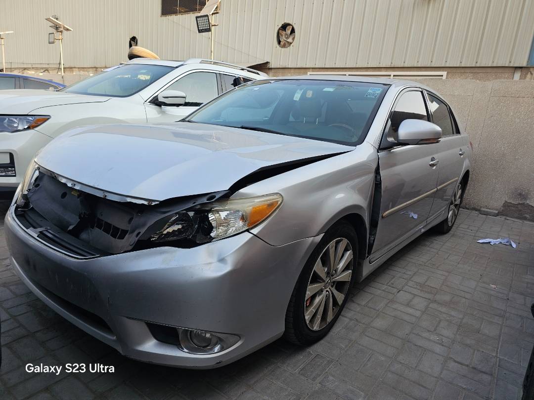 2011 TOYOTA AVALON — 247191 Miles — Lot U431512 — Main - Marhaba Auctions Used Cars - Image 3