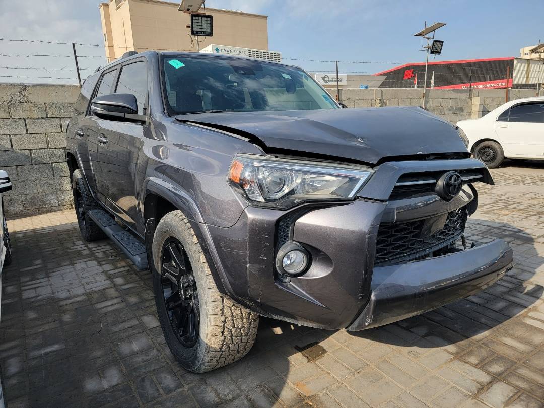 2020 TOYOTA 4RUNNER — 23854 Miles — Lot 225218 — Main - Marhaba Auctions Used Cars - Image 4