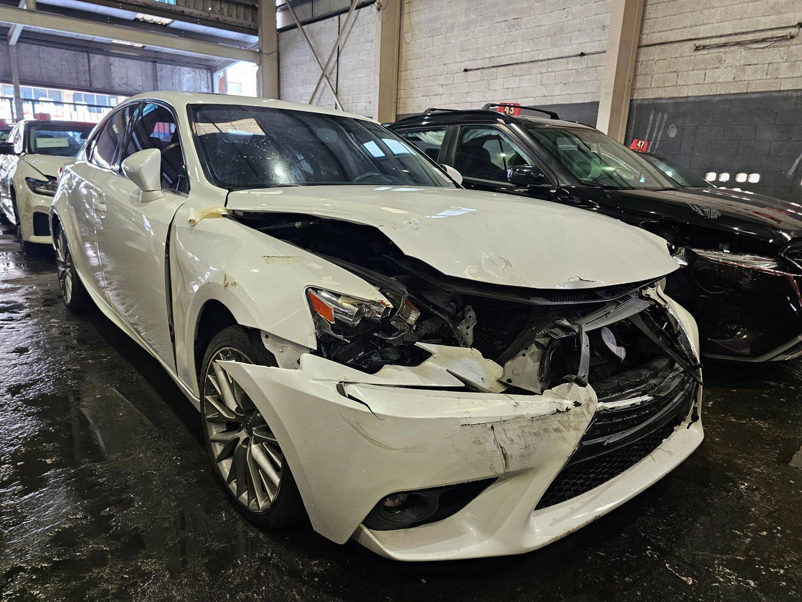 2015 LEXUS IS 250 — 165167 Miles — Lot 81249975 — Main - Marhaba Auctions Used Cars - Image 4