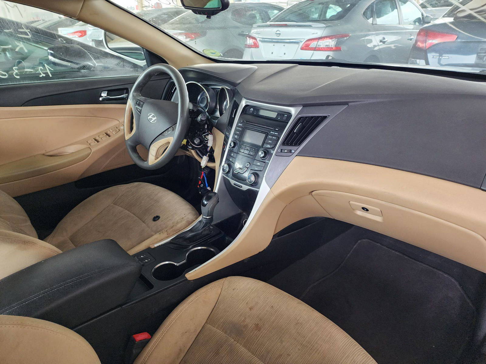 2013 HYUNDAI SONATA — 92264 Miles — Lot 79929443 - Marhaba Auctions Used Cars - Image 6