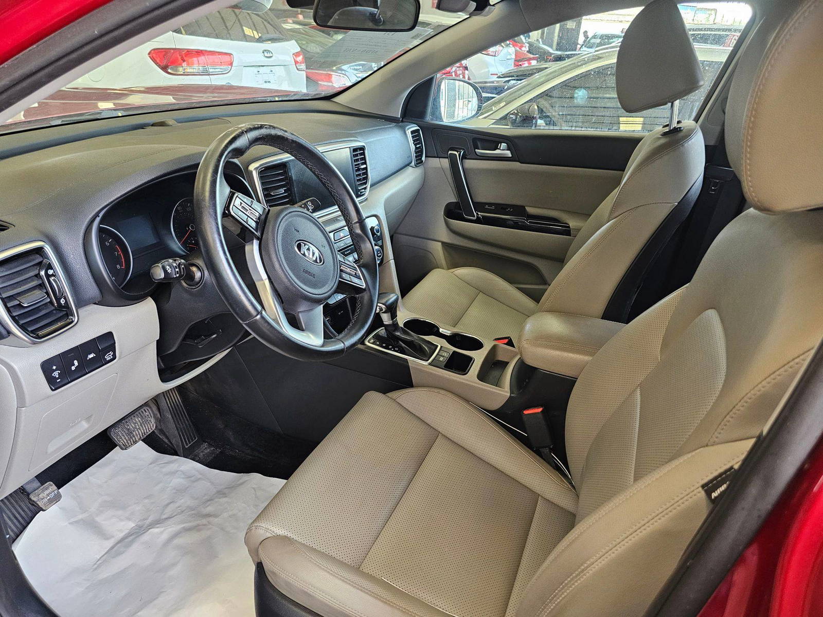 KIA SPORTAGE 2022 - Marhaba Auction Used Cars - Image 7