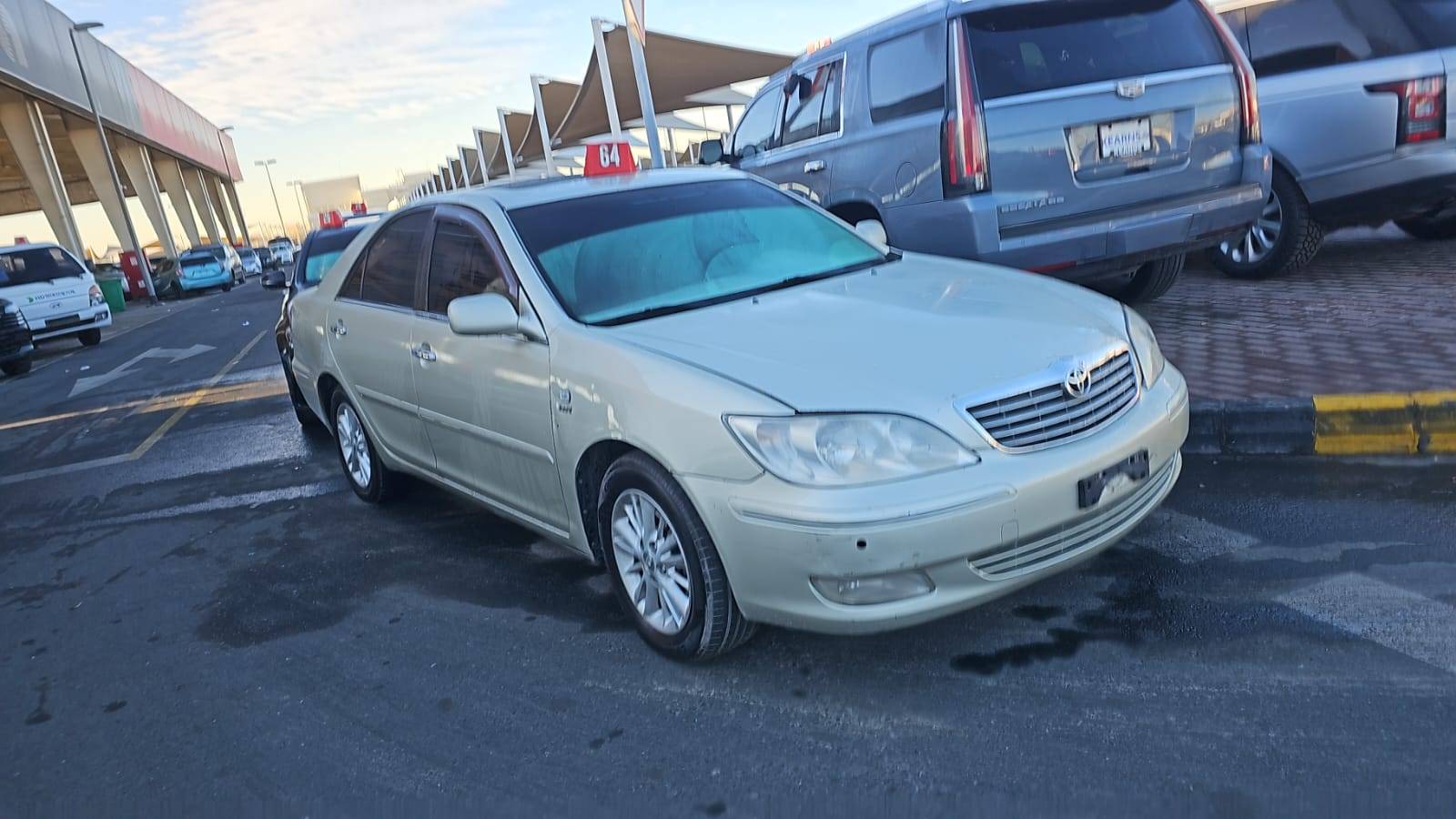 2005 TOYOTA CAMRY — 352235 KM — Lot 8031906 — Souq - Marhaba Auctions Used Cars - Image 11