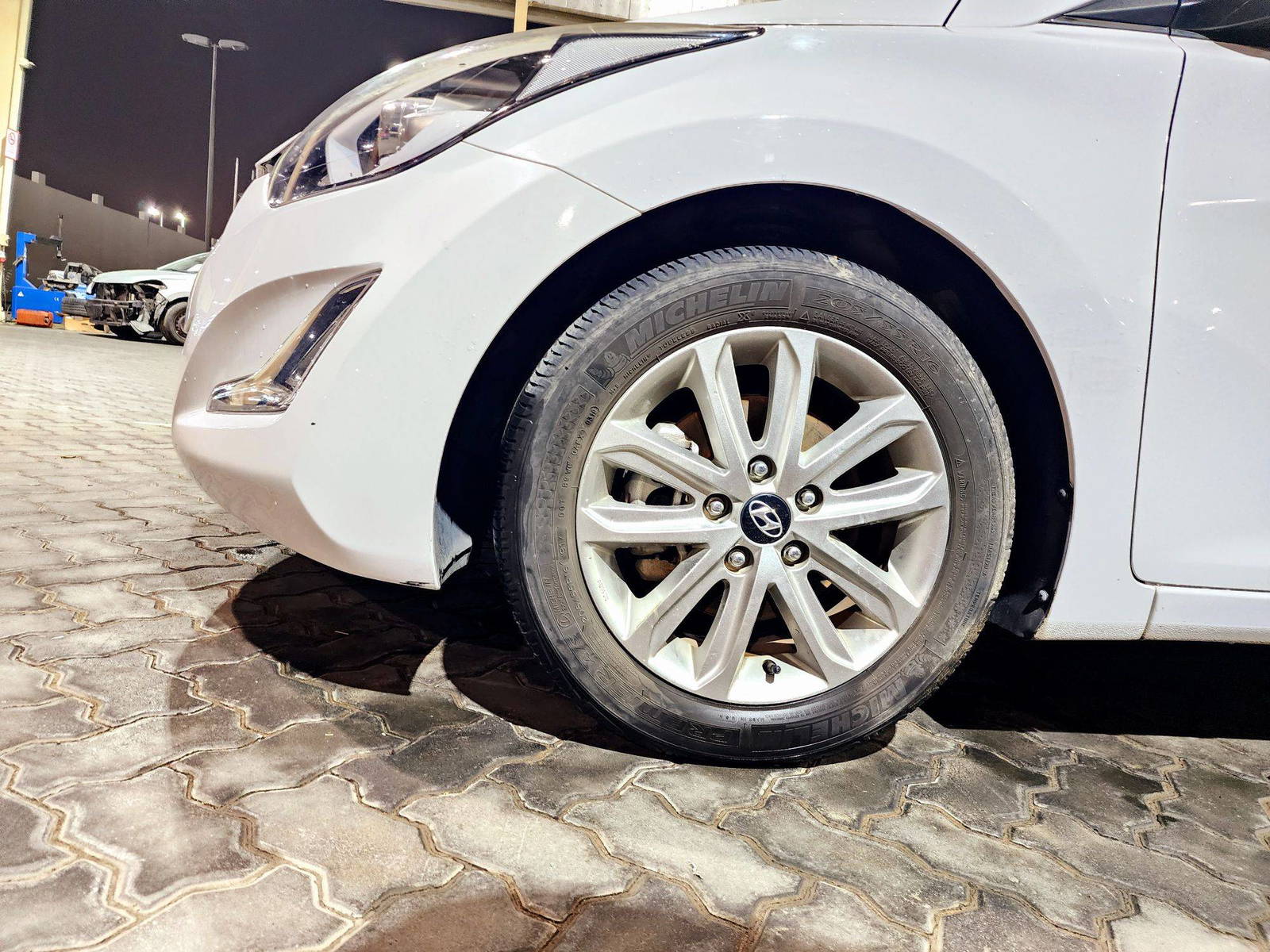 2015 HYUNDAI AVANTE — 52840 KM — Lot BFU305198 — Souq - Marhaba Auctions Used Cars - Image 10