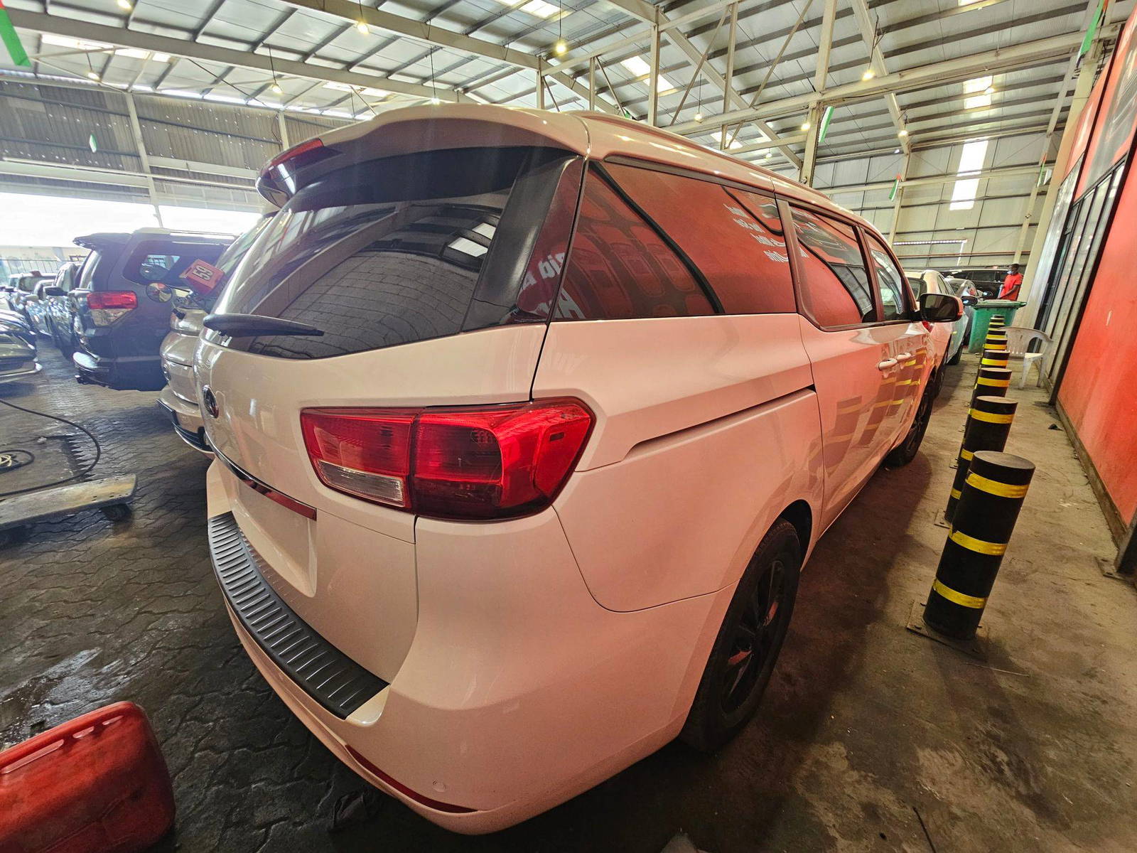 KIA SEDONA 2016 - Marhaba Auction Used Cars - Image 6