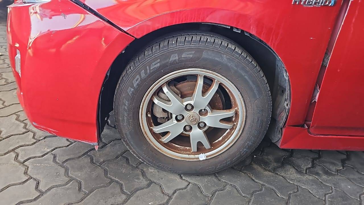 TOYOTA PRIUS 2010 - Marhaba Auction Used Cars - Image 3