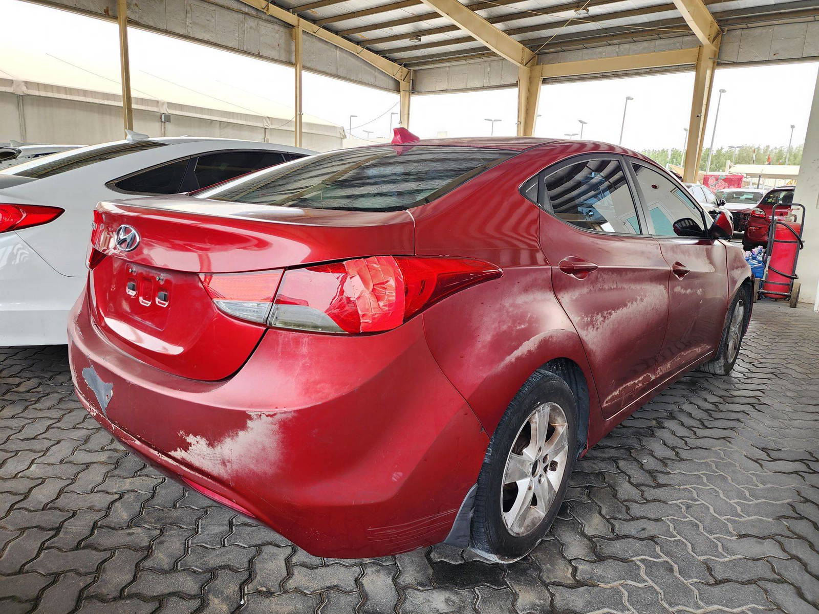 2013 HYUNDAI ELANTRA — 260409 Miles — Lot 58316774 — Souq - Marhaba Auctions Used Cars - Image 3