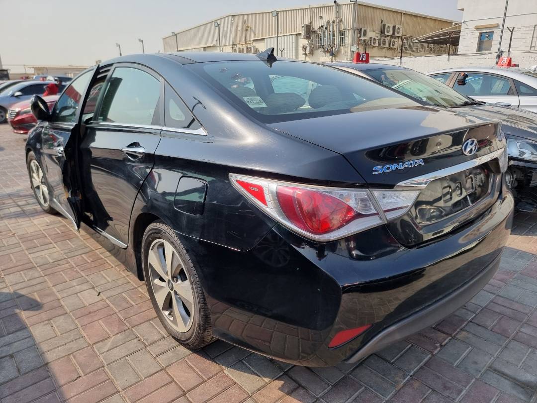 2012 HYUNDAI SONATA — 241975 Miles — Lot CA054147 — Ind. 12 - Marhaba Auctions Used Cars - Image 4
