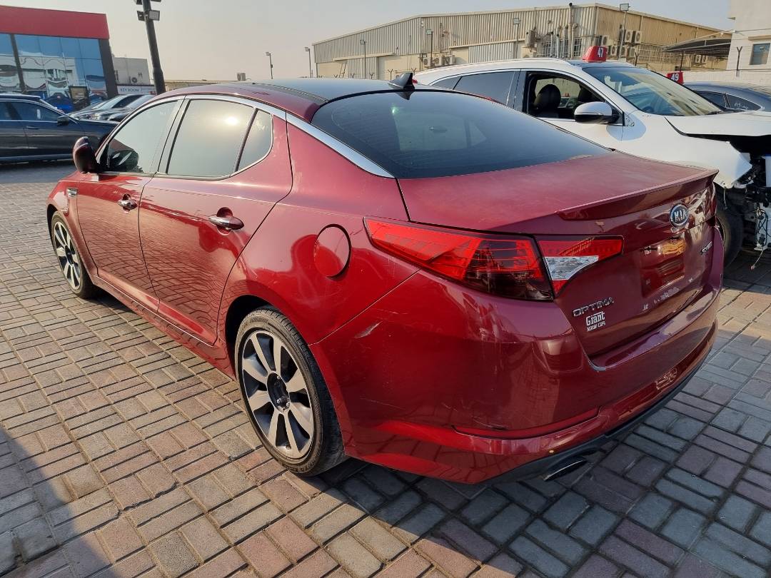 2011 KIA OPTIMA — 274137 Miles — Lot 125487 — Ind. 12 - Marhaba Auctions Used Cars - Image 4